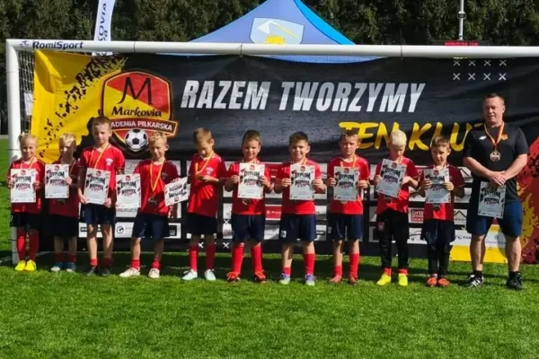 Młodzi piłkarze z klubu rozegrali emocjonujące spotkania