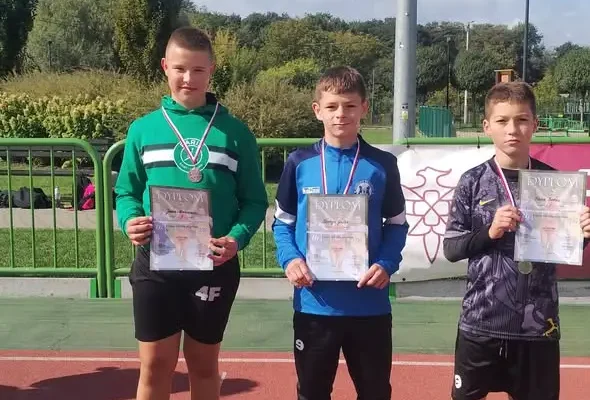 Lekkoatleci z Sieniawy zdominowali mistrzostwa powiatu przeworskiego