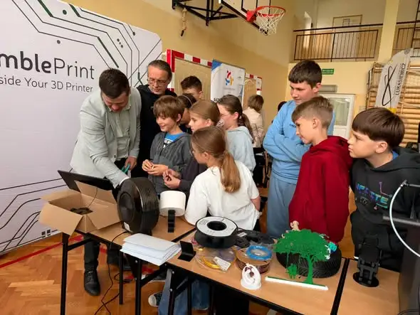 Festiwal Eksperymentów w Rozborzu – nauka przez działanie i laureaci konkursu druku 3D