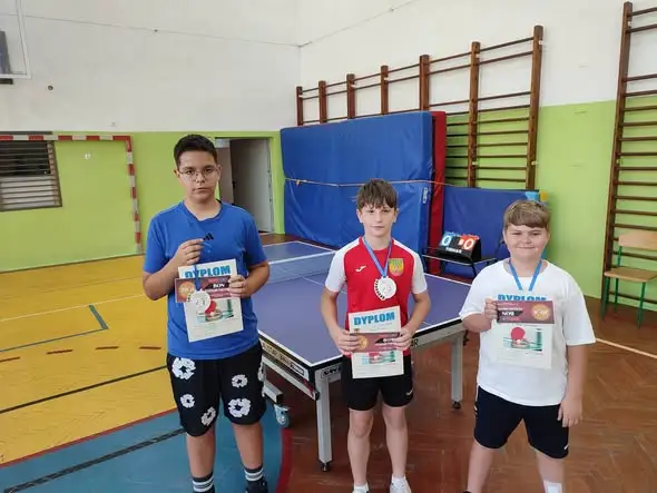 Jubileuszowe Mistrzostwa w tenisie stołowym w Jaworniku Polskim – relacja