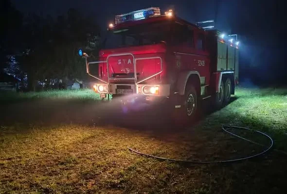 Pożar stodoły w Manasterzu – akcja strażaków z dwóch zastępów