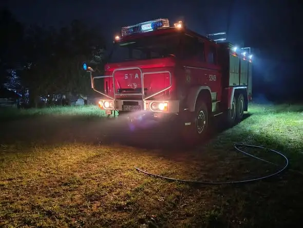 Pożar stodoły w Manasterzu – akcja strażaków z dwóch zastępów