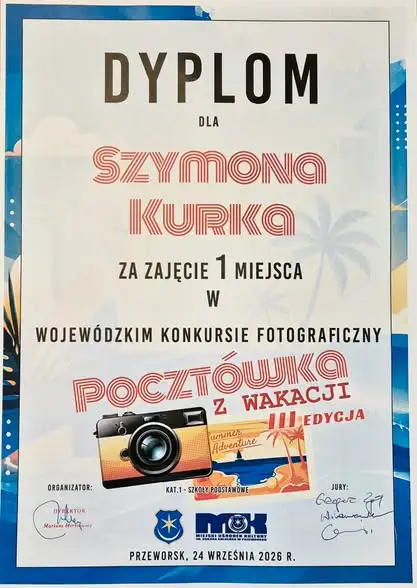 Sukces uczniów w wojewódzkim konkursie fotograficznym „Pocztówka z wakacji”