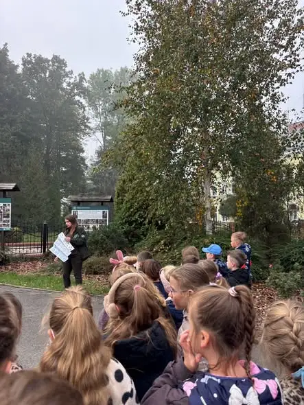 Uczniowie z Tryńczy odkrywali leśne tajemnice w Nadleśnictwie Sieniawa