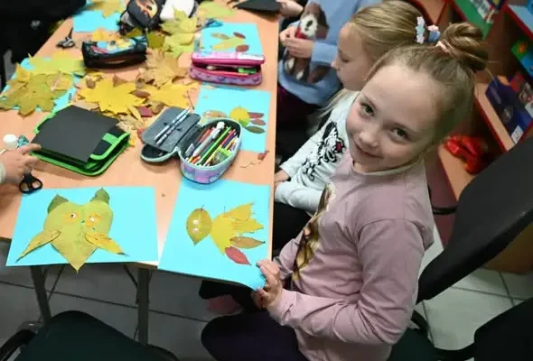 Uczniowie z Urzejowic poznawali sposoby zwierząt na przetrwanie zimy