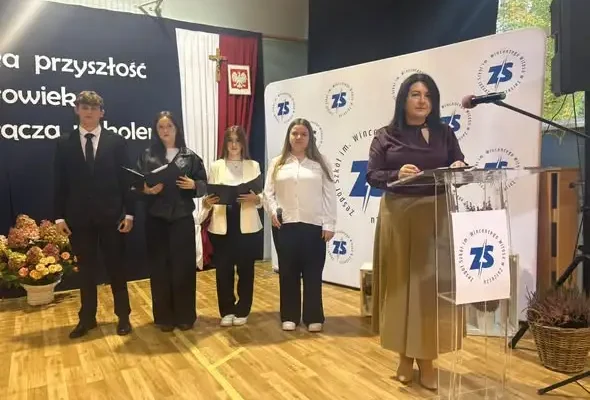 Ślubowanie pierwszoklasistów i Święto Szkoły w Zarzeczu