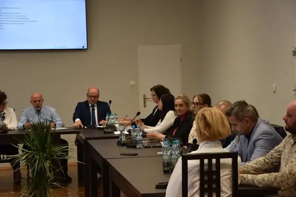 XXVII Sesja Rady Gminy Gać: budżet, oświata i sprawozdania