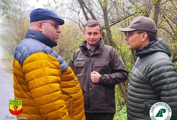 Nowy asfalt w Hadlach Szklarskich — zakończono odbiór techniczny drogi gminnej
