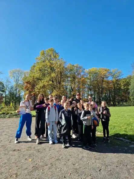 17 uczniów naszej szkoły na starcie przełajowych igrzysk – trzy medale!